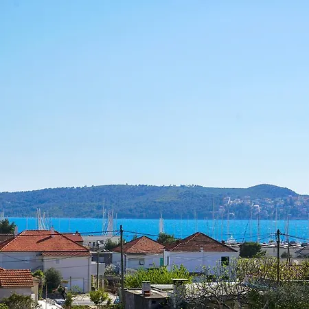 Pensionat House Mariposa Trogir