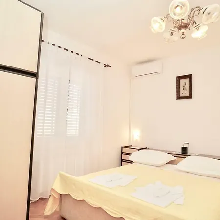 Guest house House Mariposa